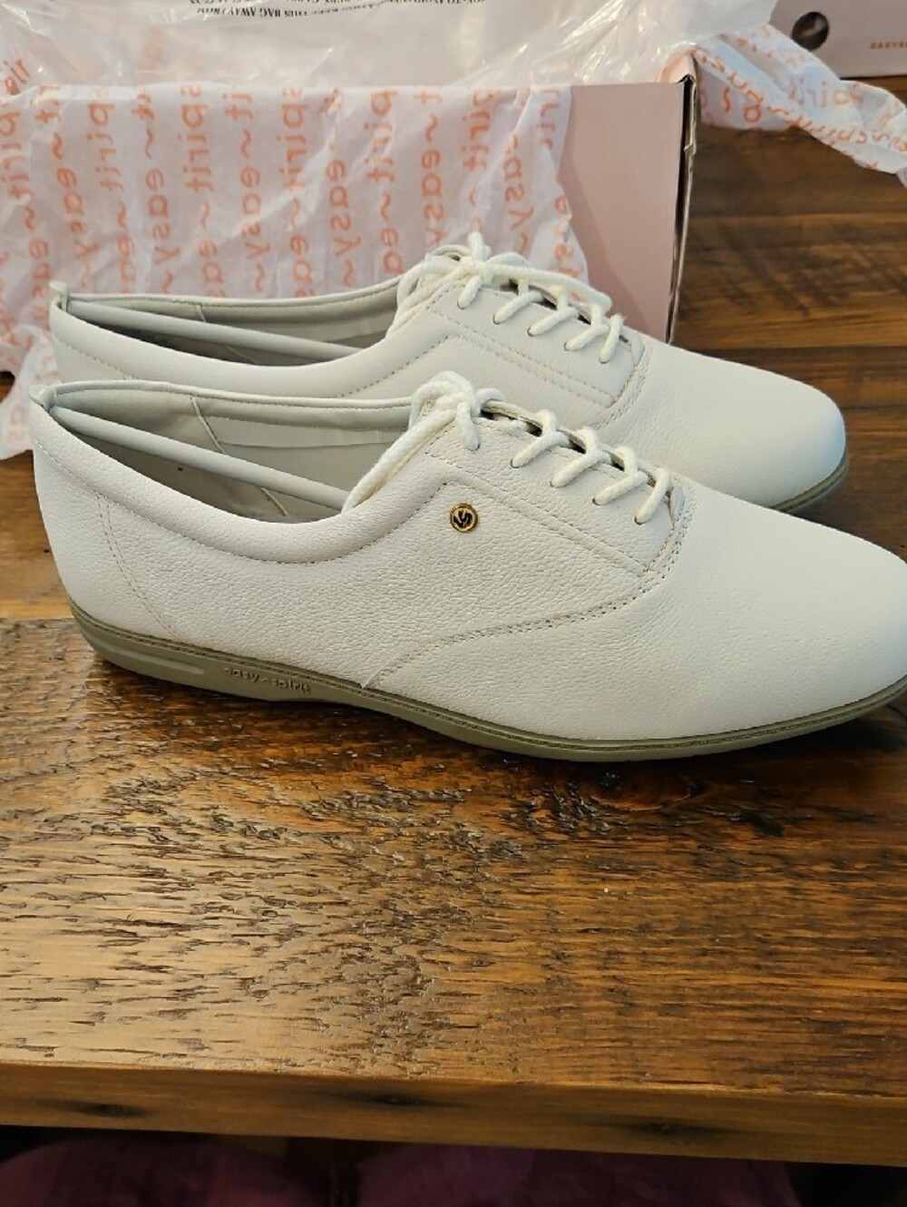 Nwt Easy Spirit Esmotion White LE Sneakers - Picture 7 of 12